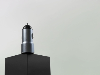 Изображение №5 | Автомобильное зарядное устройство «Auto MC08 Quick», 18Вт (серый металлик)