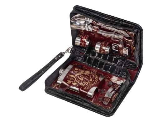 Изображение №1 | Набор «Дорожный» на 4 персоны (аксессуары- серебристый, барсетка- черный/бордовый)