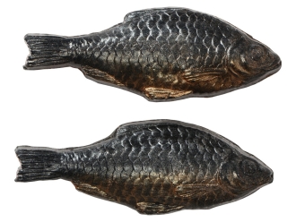 Изображение №4 | Набор мыла ручной работы «Пиво и рыба» (оранжевый прозрачный/белый/темно-серый/золотистый)