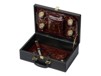 Изображение №1 | Подарочный набор «Пикник в лесу» (темно-коричневый/бордовый, серебристый)