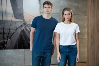 Изображение №6 | Футболка женская Ladies American U черная, размер S