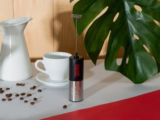 Изображение №16 | Электрический вспениватель молока «Cappuch» (черный, серебристый)