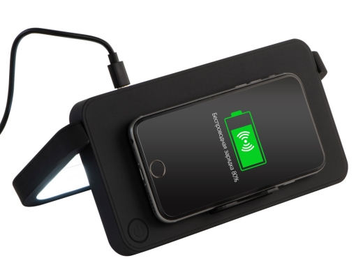 Изображение №14 | Беспроводная зарядка с лампой и подставкой «Robo», 10 Вт (черный)