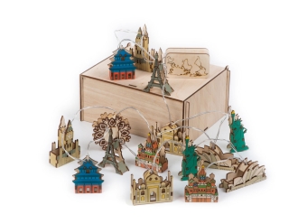 Изображение №1 | Ёлочная гирлянда с лампами в подарочной коробке «Достопримечательности мира» (разноцветный)