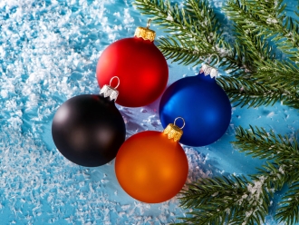 Изображение №4 | Стеклянный шар на елку «Fairy tale Opal», 6 см (красный матовый)