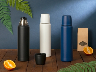 Изображение №11 | Вакуумный термос с медной изоляцией «Stern», крафтовый тубус, 1000 мл (черный)