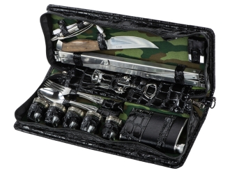 Изображение №2 | Набор «Дорожный» на 5 персон (аксессуары- серебристый, барсетка- черный, зеленый)