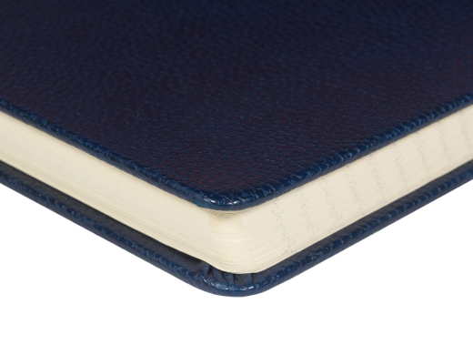 Изображение №7 | Ежедневник недатированный А5 «Megapolis Loft» (темно-синий)