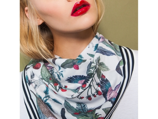 Изображение №4 | Платок «Фазаны» (белый, мультиколор)