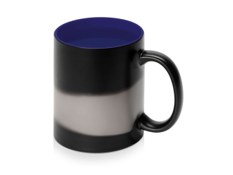 Изображение №3 | Кружка-хамелеон «Surprise» матовая (черный матовый/синий глянцевый)