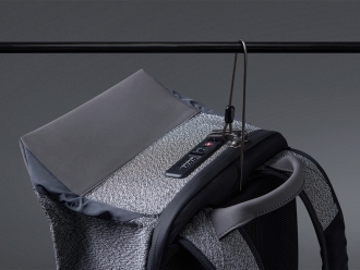 Изображение №13 | Водостойкий антикражный рюкзак SnapPack для ноутбука 16