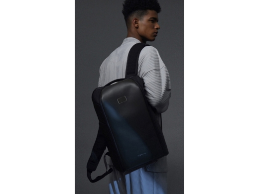 Изображение №13 | Водостойкий антикражный рюкзак FlipPack для ноутбука 15.6