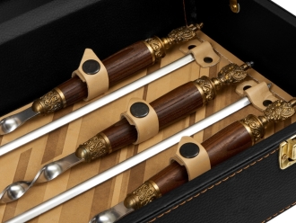 Изображение №12 | Набор «Подарочный» (стопки- прозрачный/золотистый, шампура- серебристый/коричневый, дипломат- темно-коричневый)