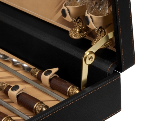 Изображение №10 | Набор «Подарочный» (стопки- прозрачный/золотистый, шампура- серебристый/коричневый, дипломат- темно-коричневый)