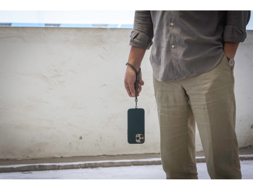 Изображение №8 | Ремешок-держатель для телефона на запястье «Lany Wristband Eco» (серый)
