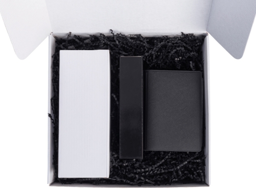 Изображение №5 | Подарочный набор  «Vice» с термокружкой, парковочной визиткой и обложкой для документов (черный)