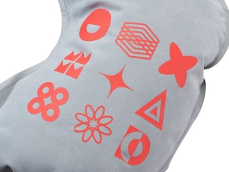 Изображение №3 | Подушка для путешествия с помпой «Push» с термотрансфером (серый)