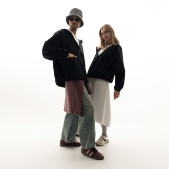 Изображение №14 | Ветровка (анорак) оверсайз унисекс Риссман (Rissman), черная, размер XS/S