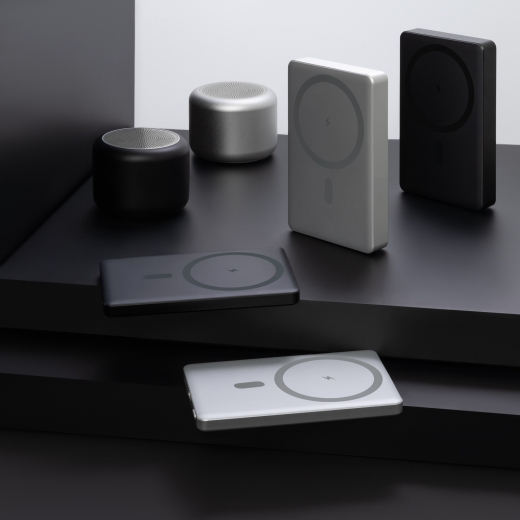 Изображение №11 | Внешний аккумулятор Атлантис Плюс PD (Atlantis PD Plus) 10000mAh с функцией беспроводной зарядки 15W, серебряный