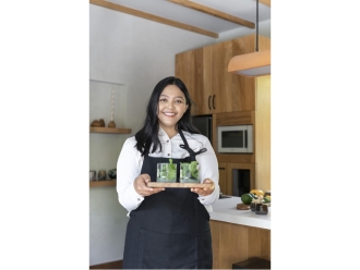 Изображение №3 | Фартук из переработанных материалов (зеленый)