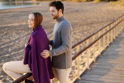 Изображение №7 | Флисовый плед Warm&Peace, синий