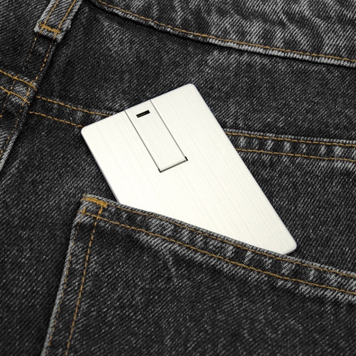 Изображение №5 | Флешка Platinum Card, 32 Гб, серебристая